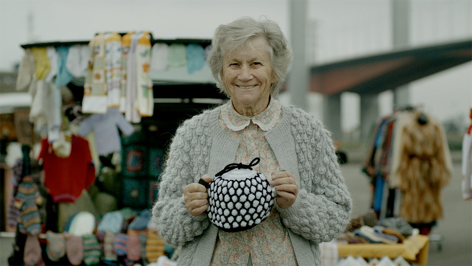 carsales_brand_TVC_stills_01